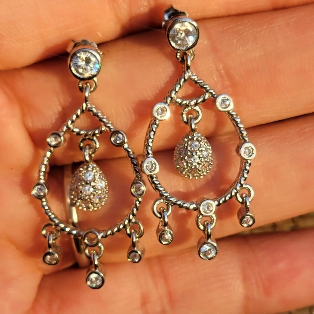 Stunning rope border CZ diamond teardrop dangle chandelier earrings